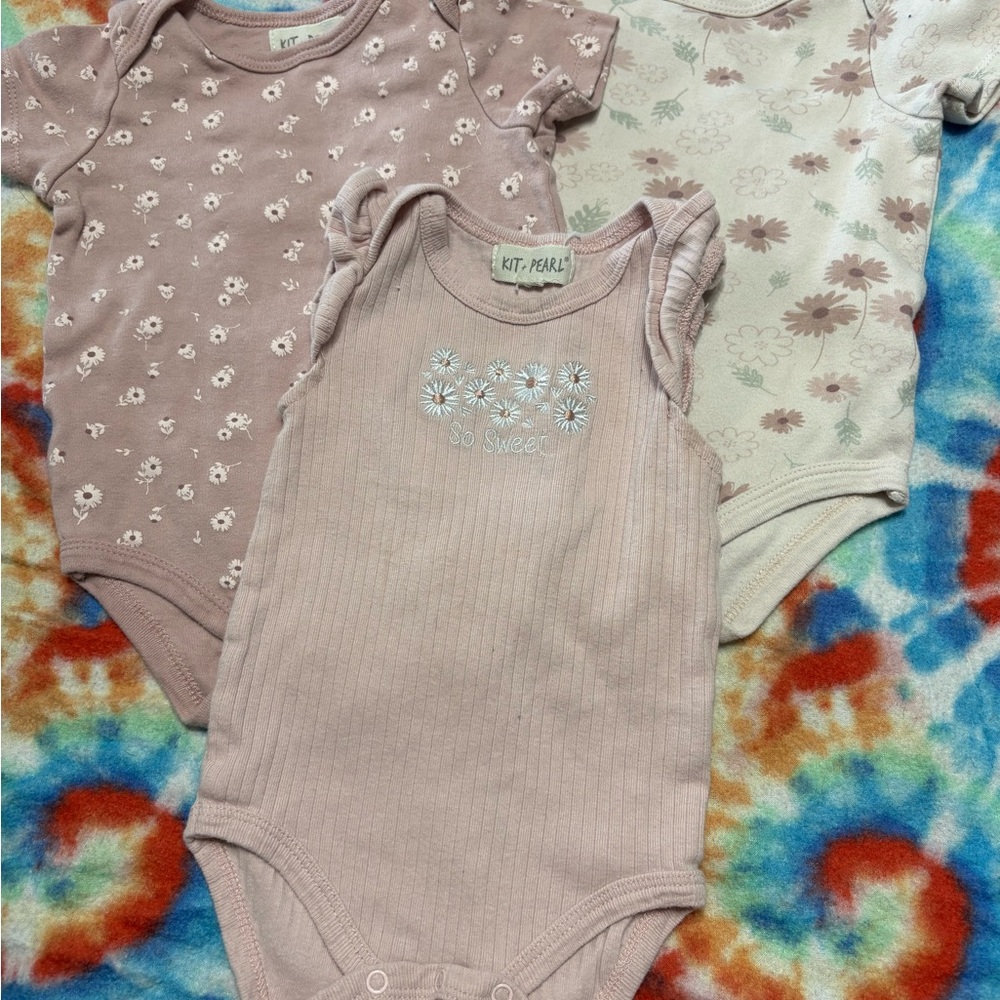 Baby Bodysuit Set - Pink and Cream